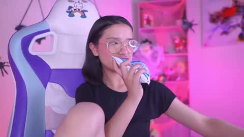 Snapshot of lana_dreams_ chatting on October 2025 12:55:01 AM Lana online show from October 2025 12:55:01 AM