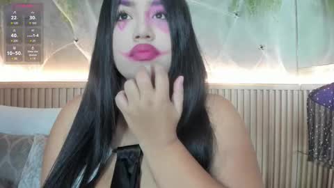 lana_lann online show from October 2025 11:55:02 AM