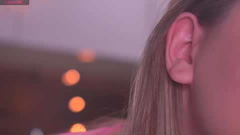 Snapshot of lana_rosy chatting on January 2025 10:04:02 AM Alana online show from January 2025 10:04:02 AM