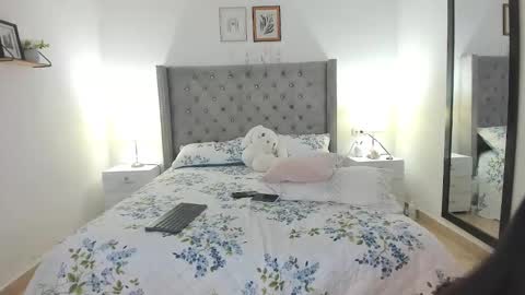 Snapshot of lana_roux chatting on January 2026 12:36:01 AM lana_roux online show from January 2026 12:36:01 AM