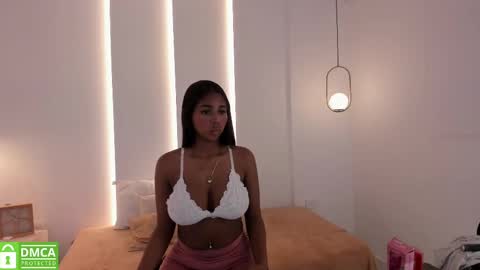 katiuska online show from February 2025 09:49:01 PM