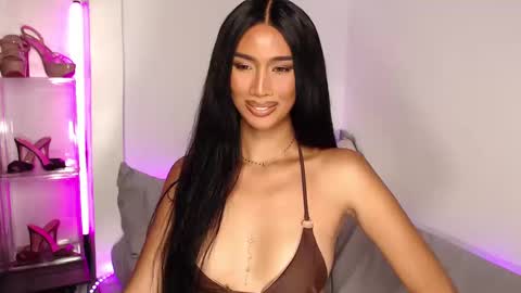 Lana online show from March 2025 04:30:02 PM