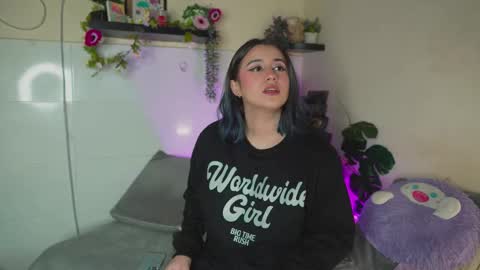 Snapshot of lanaherondale_ chatting on March 2026 03:45:02 AM lanaherondale_ online show from March 2026 03:45:02 AM