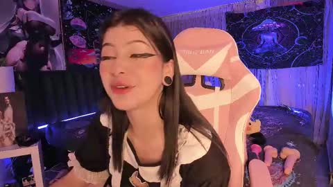 Snapshot of lanakyutt chatting on February 2025 12:36:02 PM L A N A online show from February 2025 12:36:02 PM