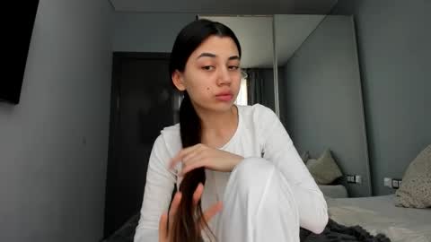 Lana online show from October 2025 12:08:02 PM