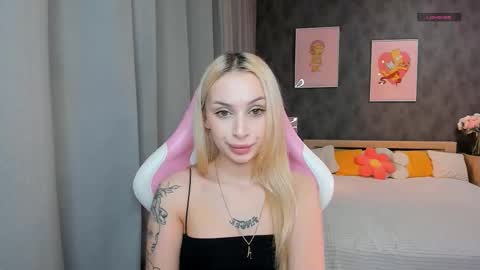 Snapshot of lanamiracle chatting on February 2026 03:16:02 AM Lana online show from February 2026 03:16:02 AM