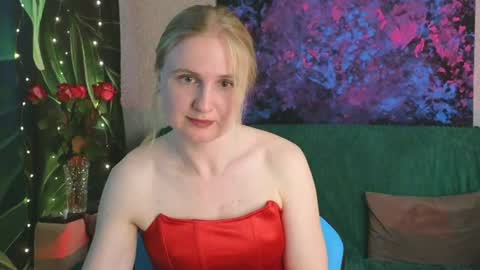 LanaviSmith online show from July 2026 06:07:01 AM