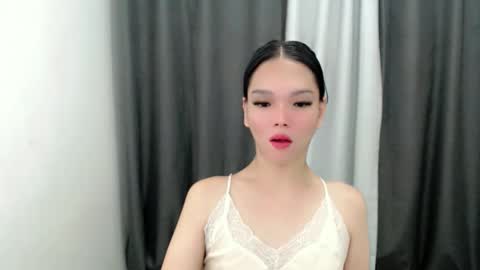 Snapshot of lanawyatt_ chatting on October 2025 05:55:02 PM lanawyatt_ online show from October 2025 05:55:02 PM