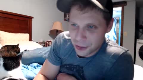 Snapshot of lancehardin chatting on February 2026 12:09:01 AM Lance online show from February 2026 12:09:01 AM