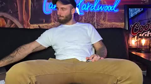 Snapshot of lancehardwood222 chatting on October 2025 12:44:01 AM LANCE online show from October 2025 12:44:01 AM