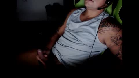 Snapshot of landaw chatting on March 2025 09:15:02 PM Landaw online show from March 2025 09:15:02 PM