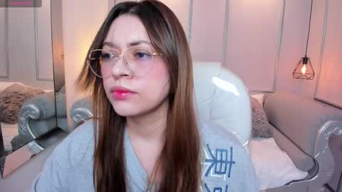 Snapshot of lanna18_ chatting on September 2025 11:43:01 AM Lanna online show from September 2025 11:43:01 AM