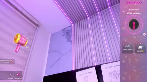 lanna_as online show from February 2026 02:55:02 AM