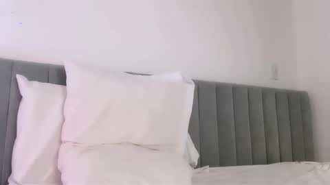 Snapshot of lannasweetbliss chatting on December 2025 12:39:02 AM Sweet Lanna online show from December 2025 12:39:02 AM