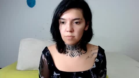 LANNIE   online show from January 2025 01:03:01 AM