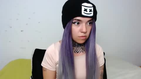 LANNIE   online show from January 2025 11:11:02 PM