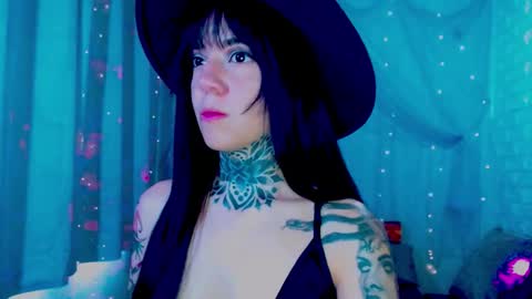 LANNIE   online show from March 2026 02:46:02 PM