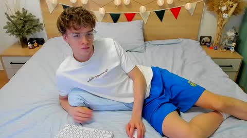 Fandi online show from January 2025 05:02:02 PM