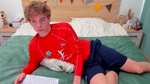 Fandi online show from September 2025 08:04:02 AM