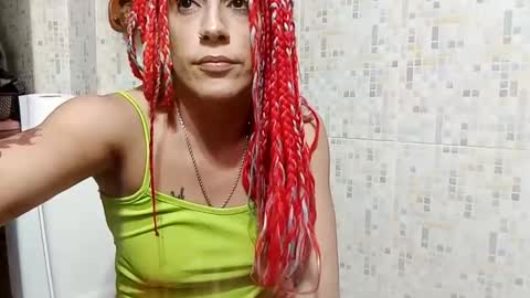 Snapshot of lapelirroja8324 chatting on November 2025 02:57:01 AM lapelirroja8324 online show from November 2025 02:57:01 AM