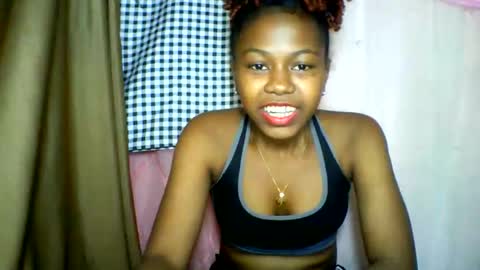 lara_belle online show from May 2026 06:28:02 PM