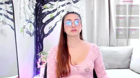      700  200   online show from March 2026 07:54:02 PM