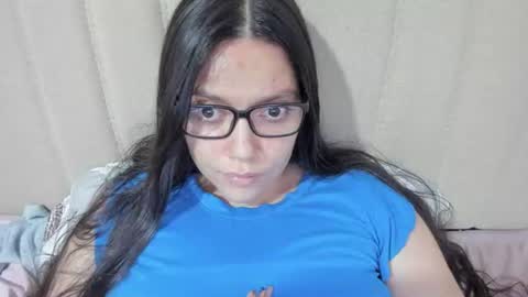 lara online show from February 2025 02:55:02 AM