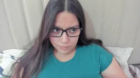 lara online show from February 2025 06:53:01 PM