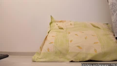 Lara online show from February 2025 09:05:02 AM