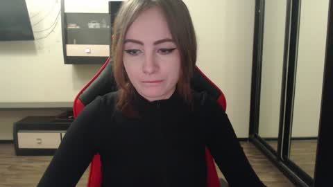 Snapshot of laralianna chatting on January 2025 11:18:02 PM Laralianna online show from January 2025 11:18:02 PM