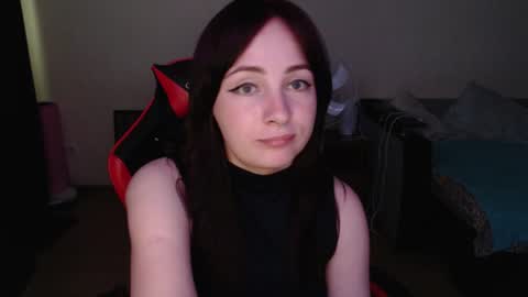 Laralianna online show from July 2026 06:07:01 PM