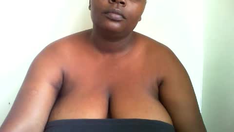 laralovex online show from January 2025 10:59:01 AM