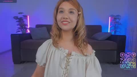 Lara online show from May 2026 10:08:02 PM