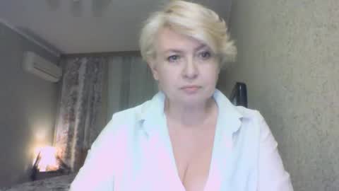 laramrs online show from March 2026 06:37:01 PM