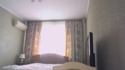 laramrs online show from April 2026 10:46:01 AM