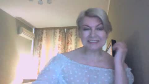 Snapshot of laramrs chatting on April 2026 08:39:01 AM laramrs online show from April 2026 08:39:01 AM