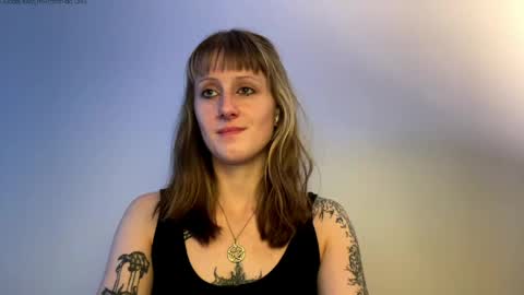 Snapshot of larasweetgirl chatting on June 2026 06:02:01 PM Lara online show from June 2026 06:02:01 PM
