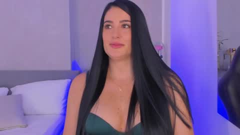 Laura online show from July 2026 09:31:02 PM
