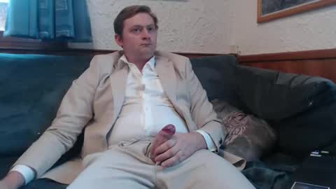 largebit17 online show from November 2025 02:39:02 PM