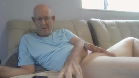 largerthan-   say hi on entry online show from March 2026 01:03:01 AM