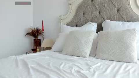 Larissa online show from June 2026 11:57:02 AM