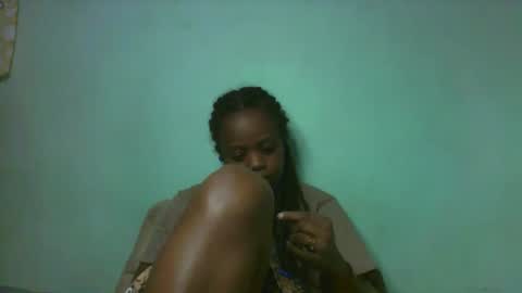 Snapshot of larissa645771 chatting on September 2025 05:48:01 PM larissa645771 online show from September 2025 05:48:01 PM