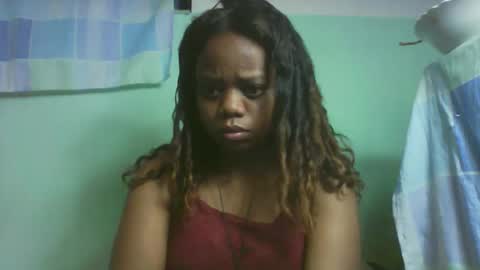 Snapshot of larissa645771 chatting on October 2025 06:52:01 PM larissa645771 online show from October 2025 06:52:01 PM