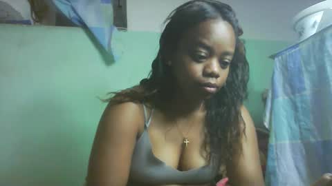 Snapshot of larissa645771 chatting on November 2025 07:36:03 PM larissa645771 online show from November 2025 07:36:03 PM