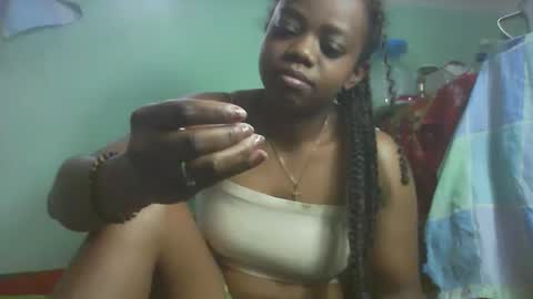 Snapshot of larissa645771 chatting on November 2025 07:19:01 AM larissa645771 online show from November 2025 07:19:01 AM