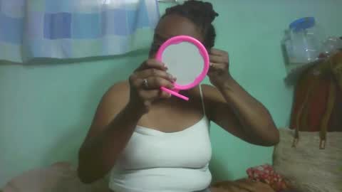 Snapshot of larissa645771 chatting on November 2025 07:31:02 AM larissa645771 online show from November 2025 07:31:02 AM