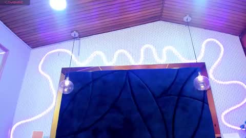 Valentina online show from February 2025 06:11:02 PM