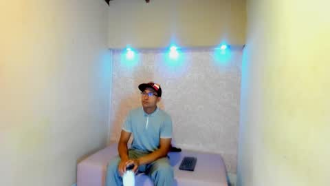 LARRY online show from January 2026 12:29:02 PM