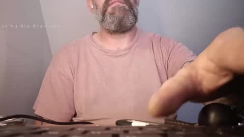 Snapshot of larsvegas1895 chatting on September 2025 01:43:01 AM larsvegas1895 online show from September 2025 01:43:01 AM