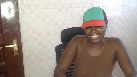 larvy12 online show from February 2026 07:56:01 AM